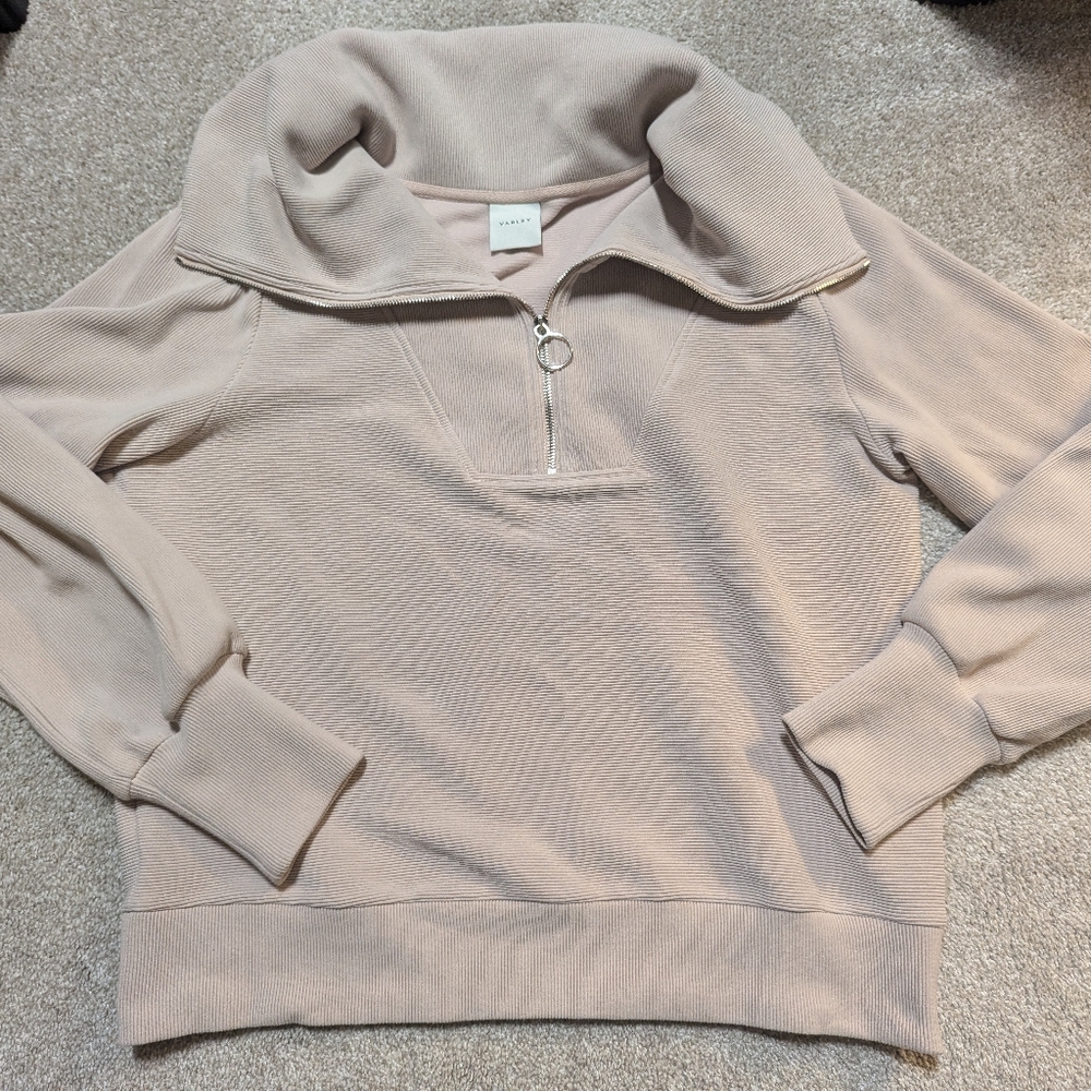 Varley vine half zip sweater, size large